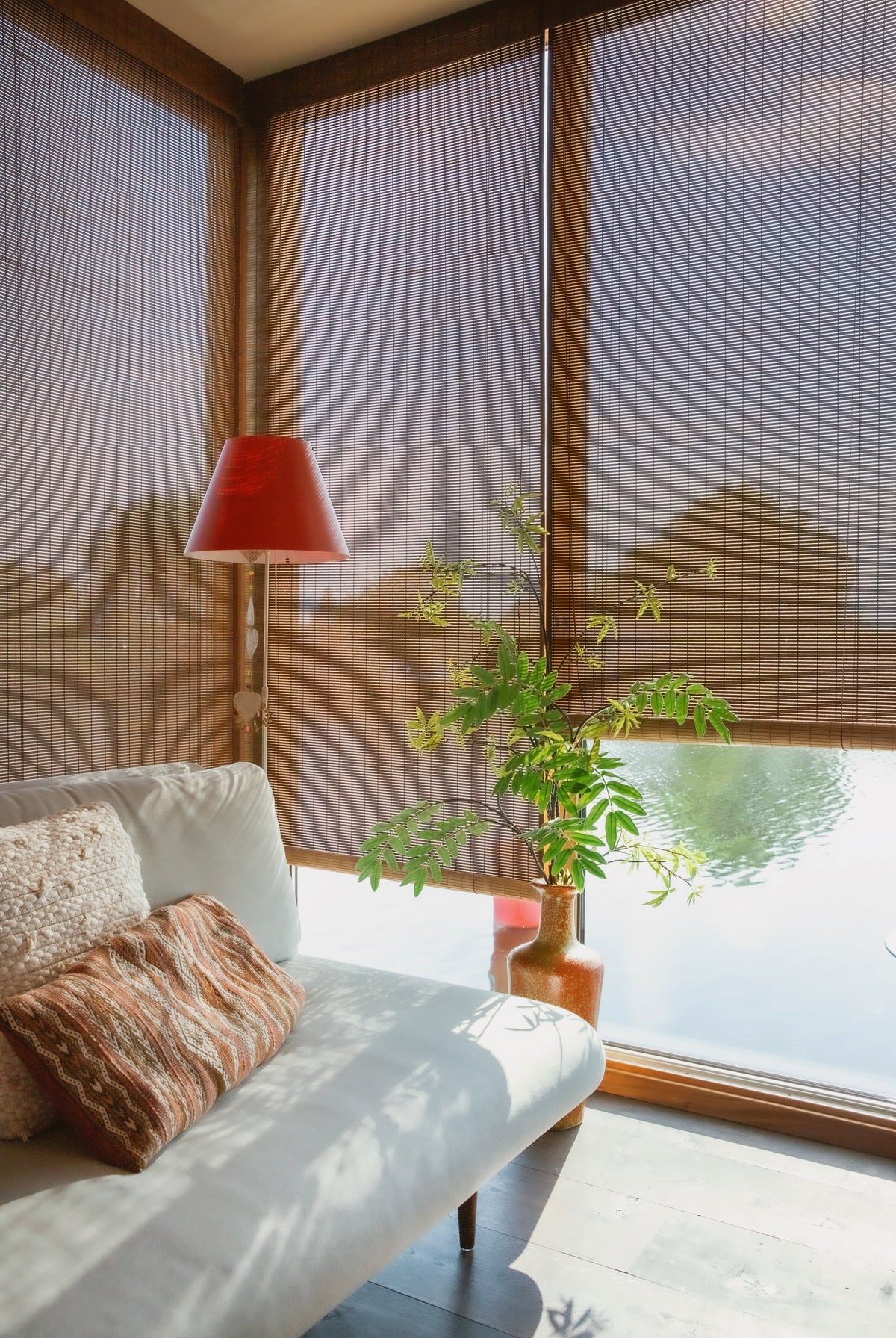 Woonboot met Havana Blinds - August Interieur