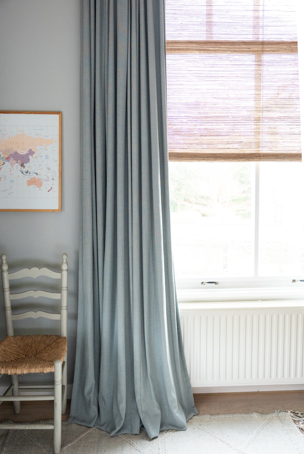 Baltex blinds met prachtige gekleurde linnen gordijnen - August Interieur