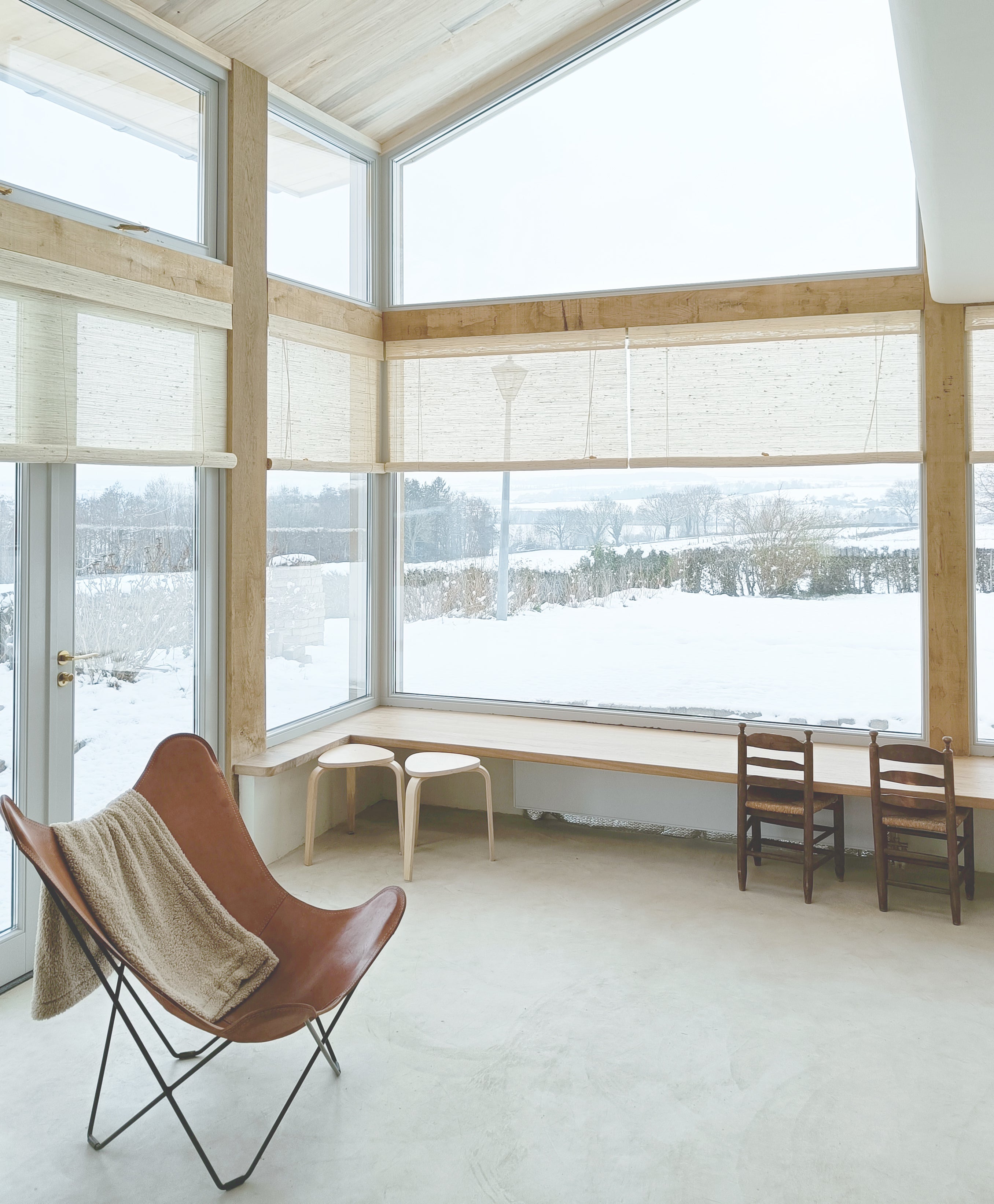 Winter Warmte & Stijl: Raambekleding en Verlichting voor een Gezellig Interieur