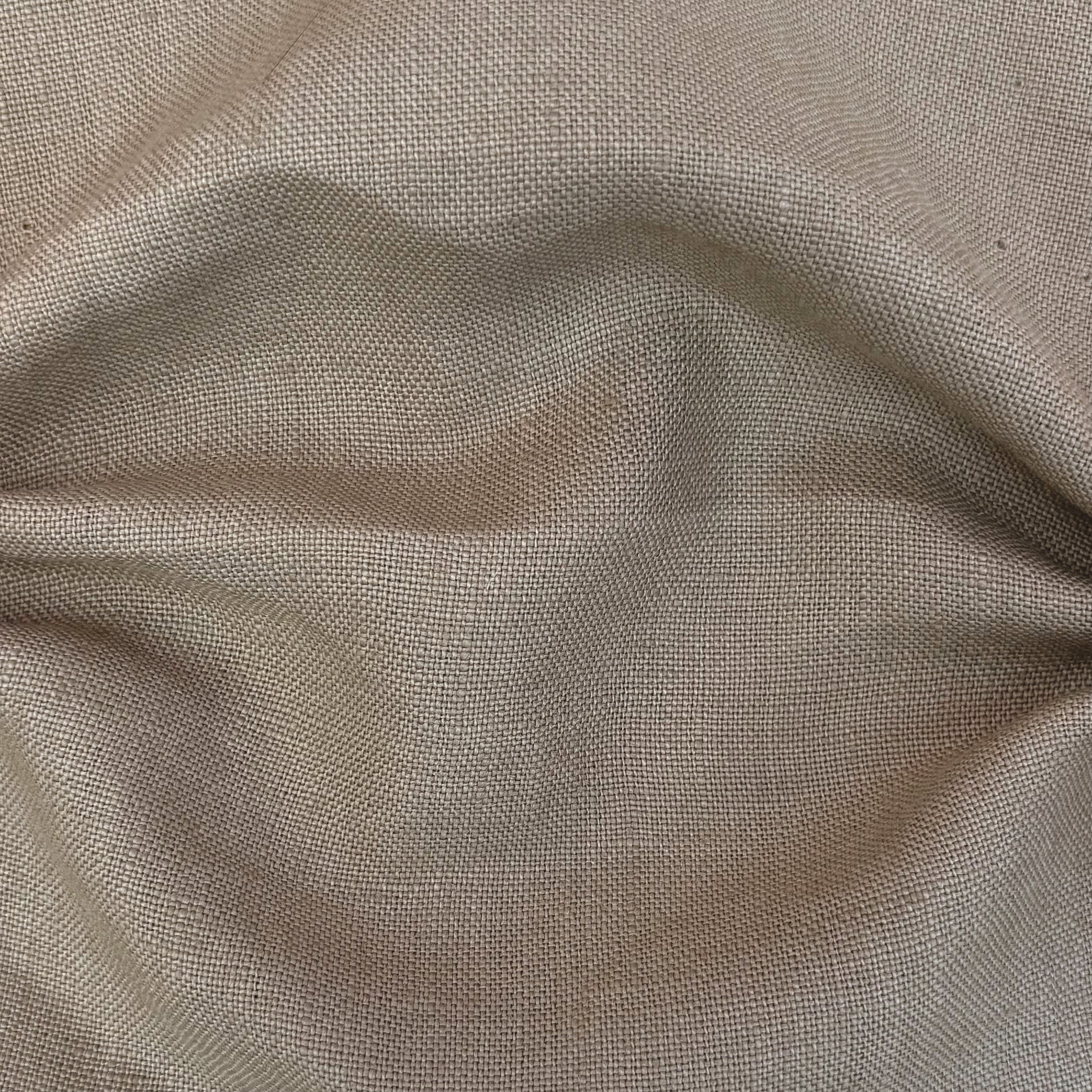 0200 Laundered - Taupe - August Interieur