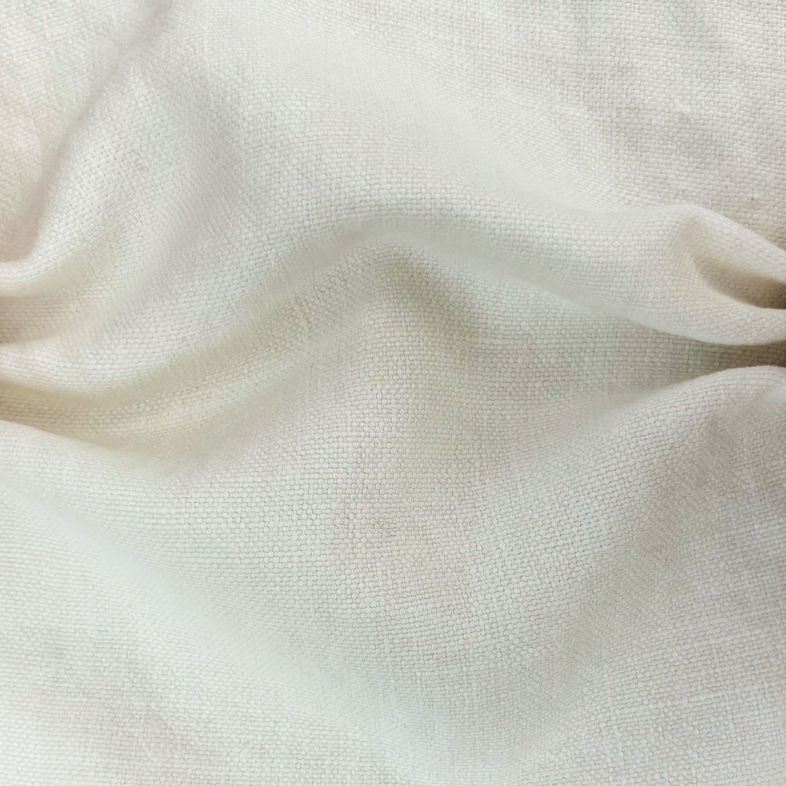 0300 Stonewashed - Warm White - August Interieur